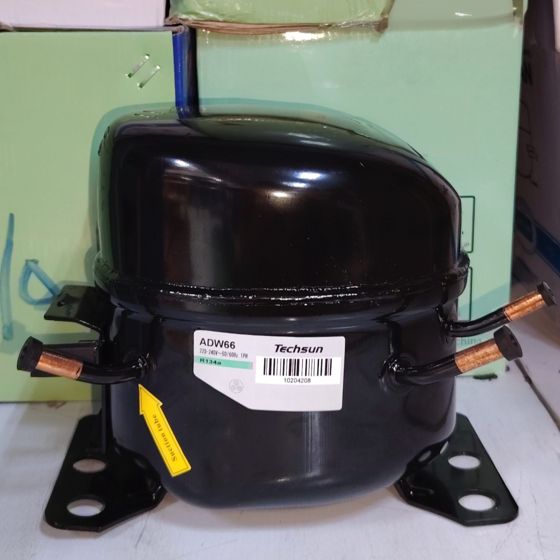 Refrigerant SIKELAN Compressor ADW66