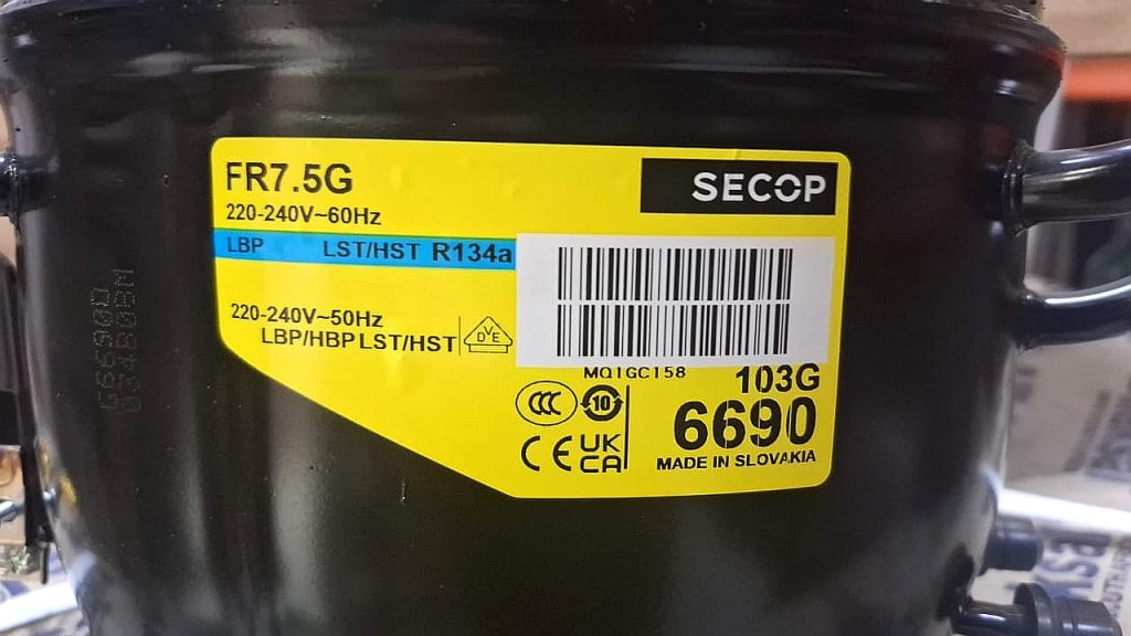 DANFOSS Universal Compressor FR7.5G  R134A 220V-50Hz 