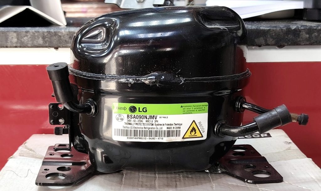 LG Refrigerant Compressor BSA090NJMV R600a